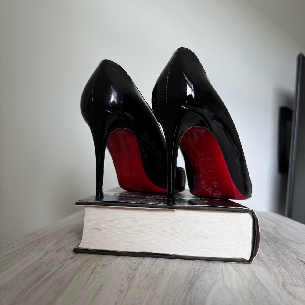 Christian Louboutin Blk Patent Leather Pumps kate 85mm w protective film